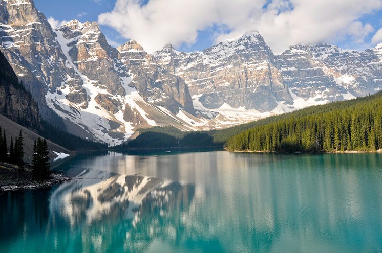 Top 100 Amazing Places To Travel Around The Canada - TopCrazyPress